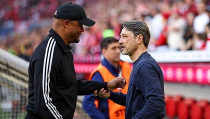 开云体育官网-拜仁打平多特仍6分领跑，金玟哉被高层点名批评