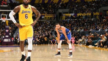 开云app官网下载二维码-十大经典比赛点缀詹姆斯加冕历史得分王之路